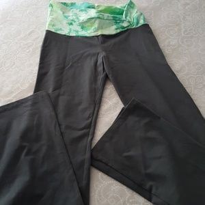 Vs  yoga pants